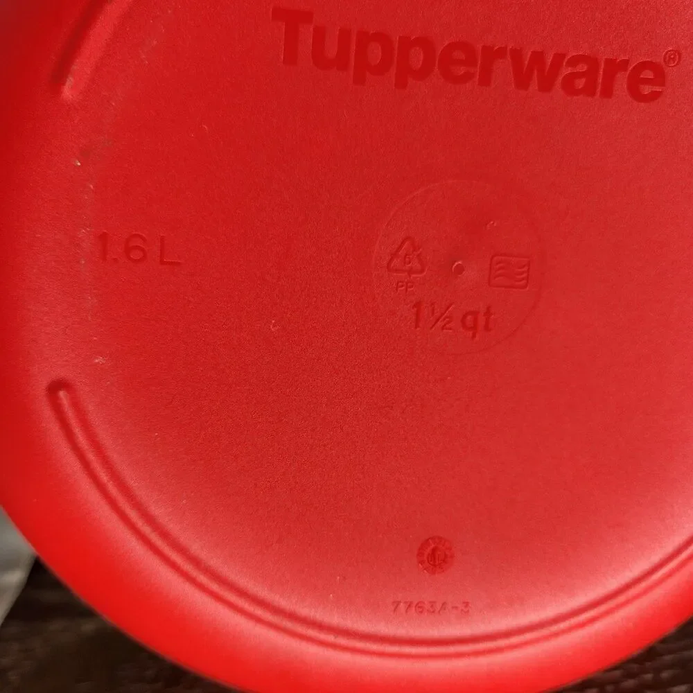 1.5 Qt Tupperware 3 Piece Tortilla Warmer Keeper Red/Pink #3222A-3, #7763A-3